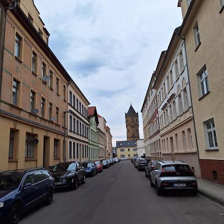 Schoene Zwei-Zimmer-Wohnung "W2" Mit 4 Einzelbetten Und Wlan In Zwenkau Bei Leipzig Im Neuseenland Εξωτερικό φωτογραφία