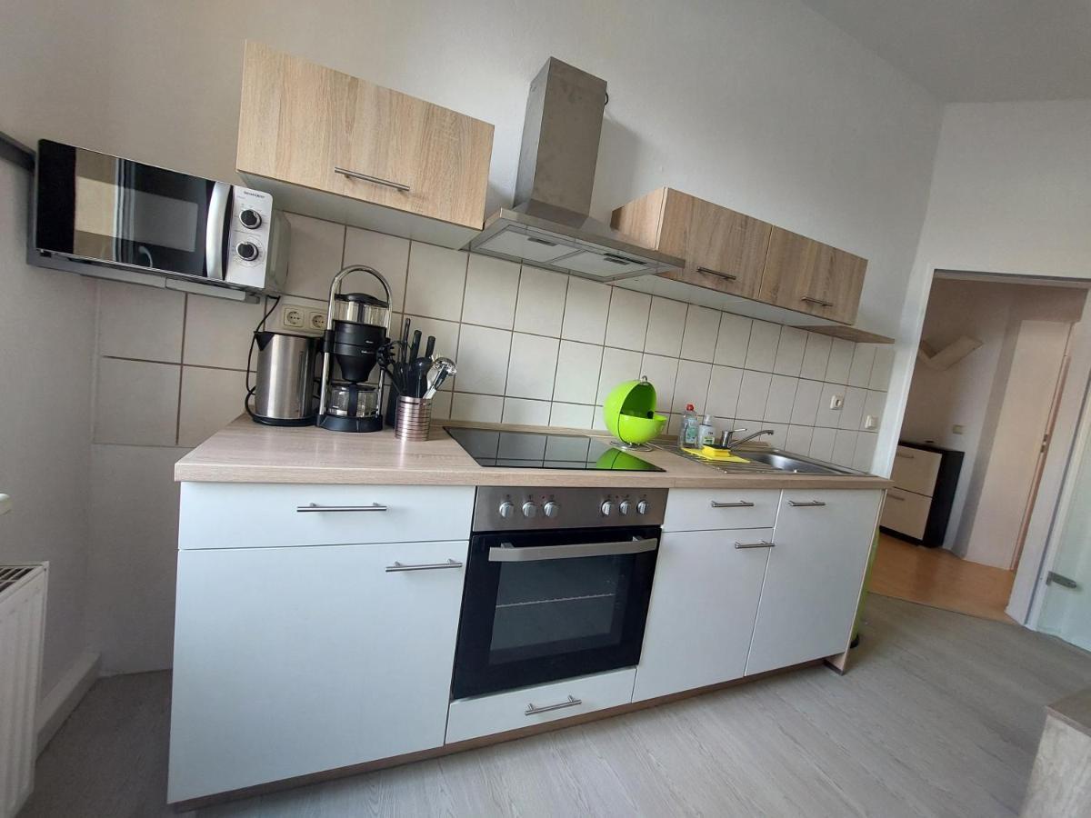 Schoene Zwei-Zimmer-Wohnung "W2" Mit 4 Einzelbetten Und Wlan In Zwenkau Bei Leipzig Im Neuseenland Εξωτερικό φωτογραφία